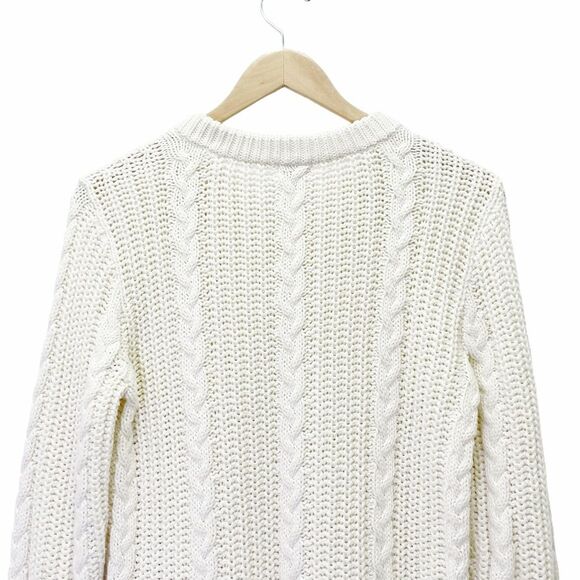 LL Bean Ivory Cable Knit Sweater Button Shoulder Fisherman Pullover Size Medium - Picture 9 of 15